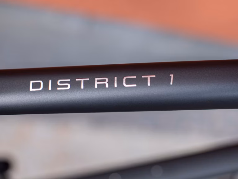 District1Equipped_21_33526_A_Alt1